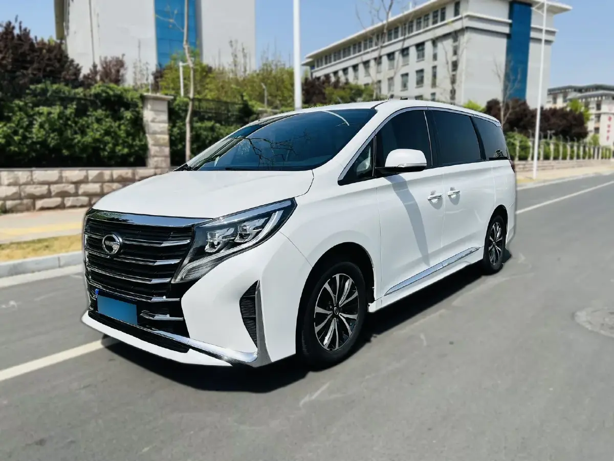 2023 GAC Trumpchi M8 2.0T 252HP L4 8AT