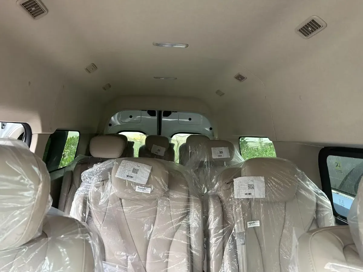 2024 MAXUS XinTu EV70 BEV 88KWH,autocango,china used car exporter,china ev exporter,chinese used car exporter,chinese used ev exporter