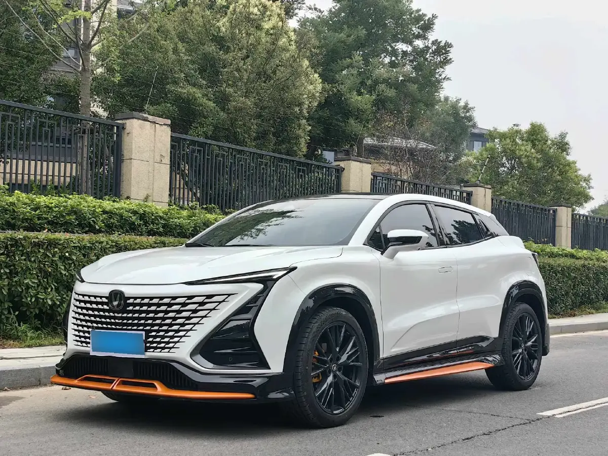 2023 ChangAn UNI-T 1.5T 188HP L4 7DCT