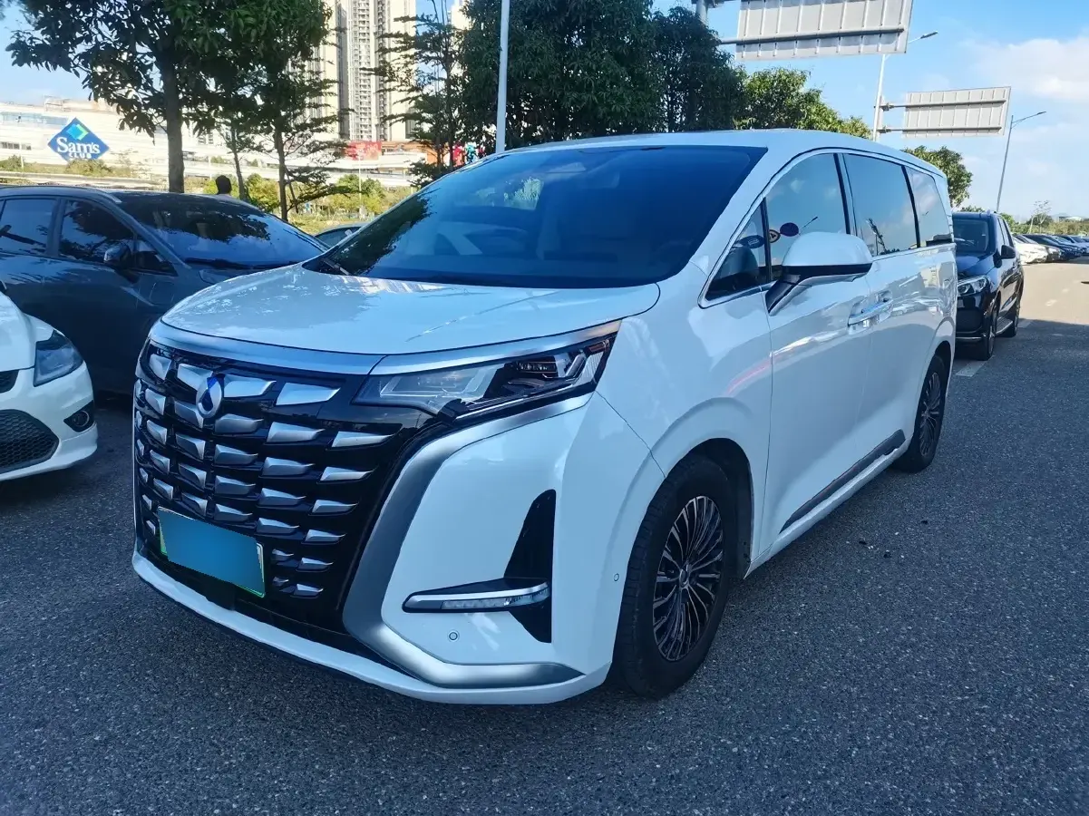 2022 Denza D9 1.5T 139HP L4 E-CVT PHEV 40.06KWH