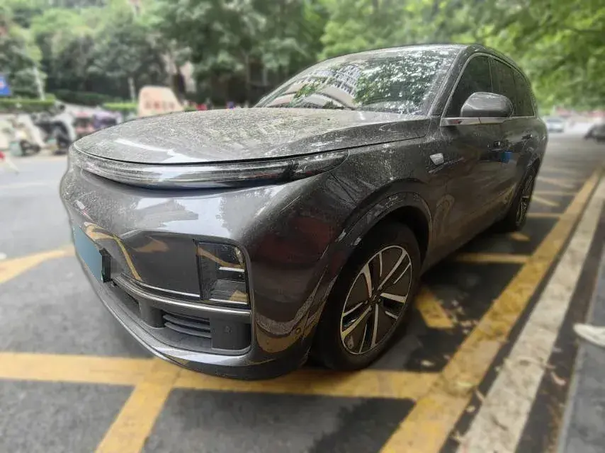 2024 Li L8 Range Extended 154HP REEV 42.8KWH