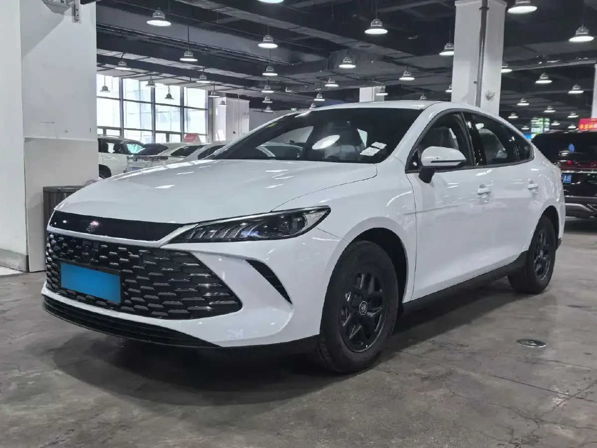 2025 BYD Qin Plus 1.5L 101HP L4 E-CVT PHEV 7.68KWH