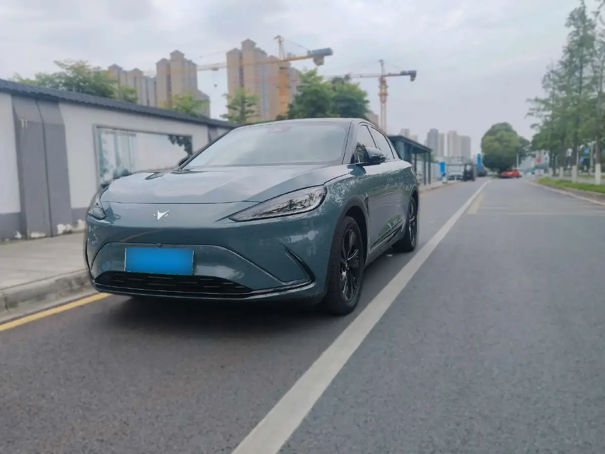 2023 ARCFOX αS BEV 94.5KWH