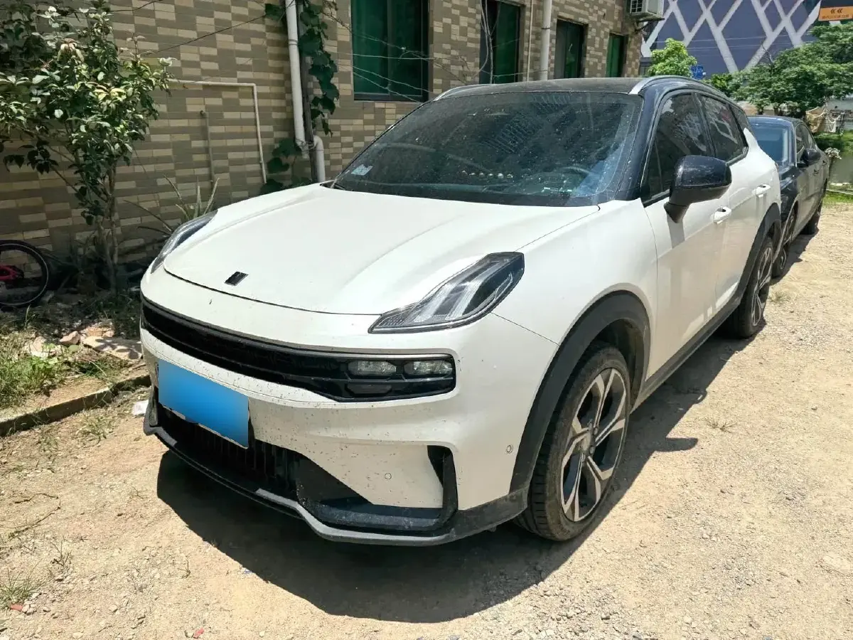 2023 LYNK&CO 06 1.5T 181HP L4 7DCT