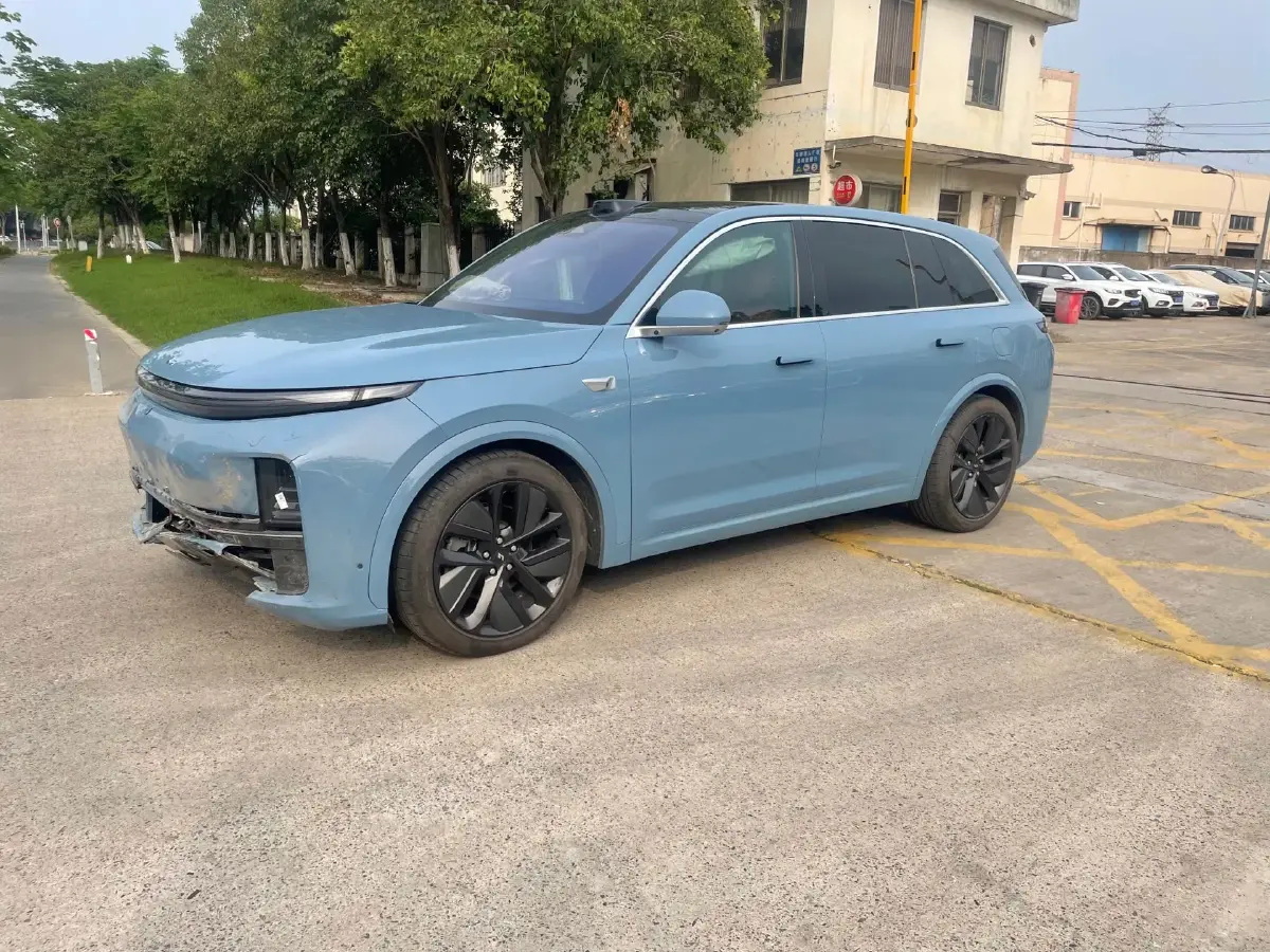 2023 Li L7 Range Extended 154HP REEV 40.9KWH