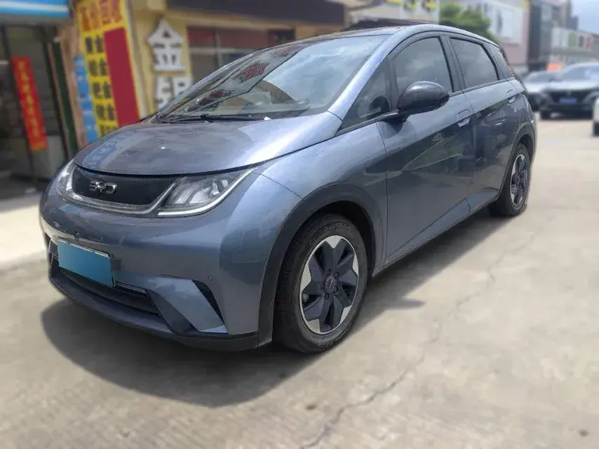 2024 BYD Dolphin BEV 44.928KWH