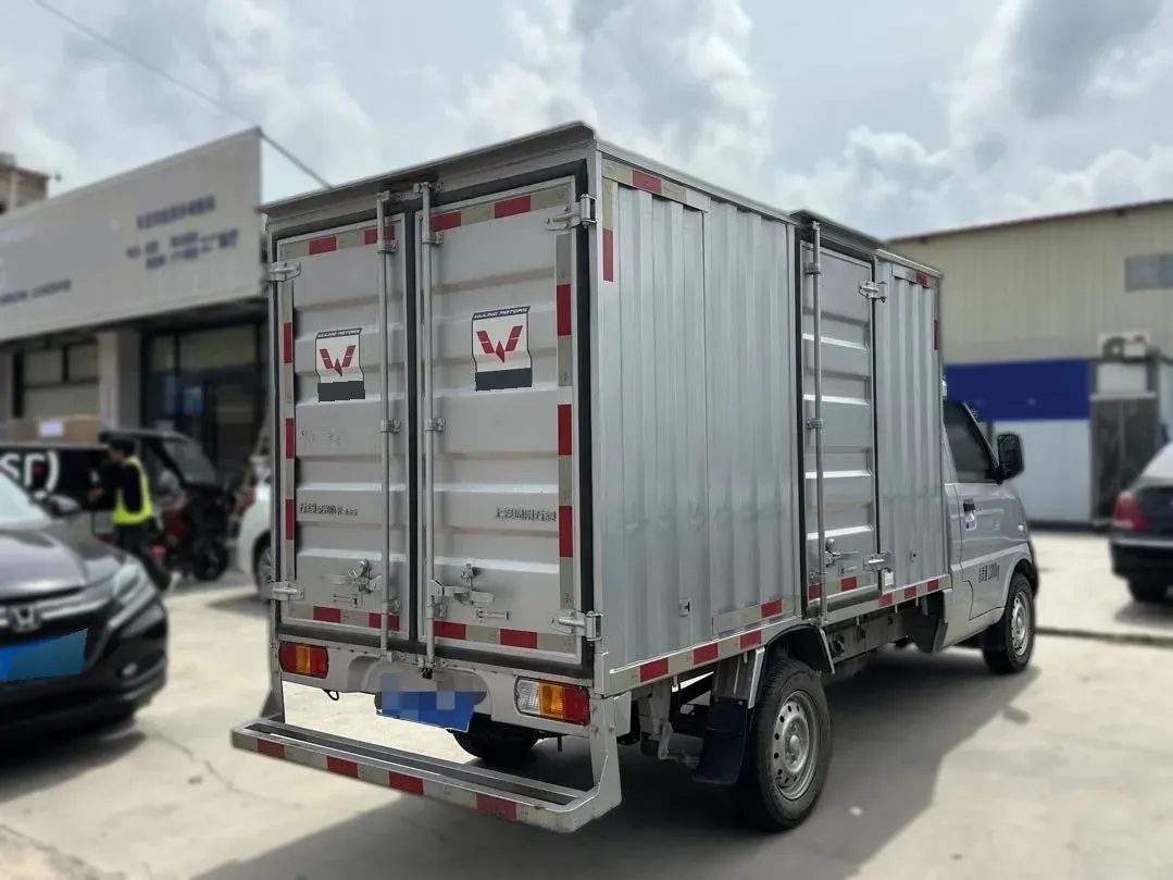 2023 WuLing RongGuang New Truck EV BEV 56.6KWH,autocango,china used car exporter,china ev exporter,chinese used car exporter,chinese used ev exporter