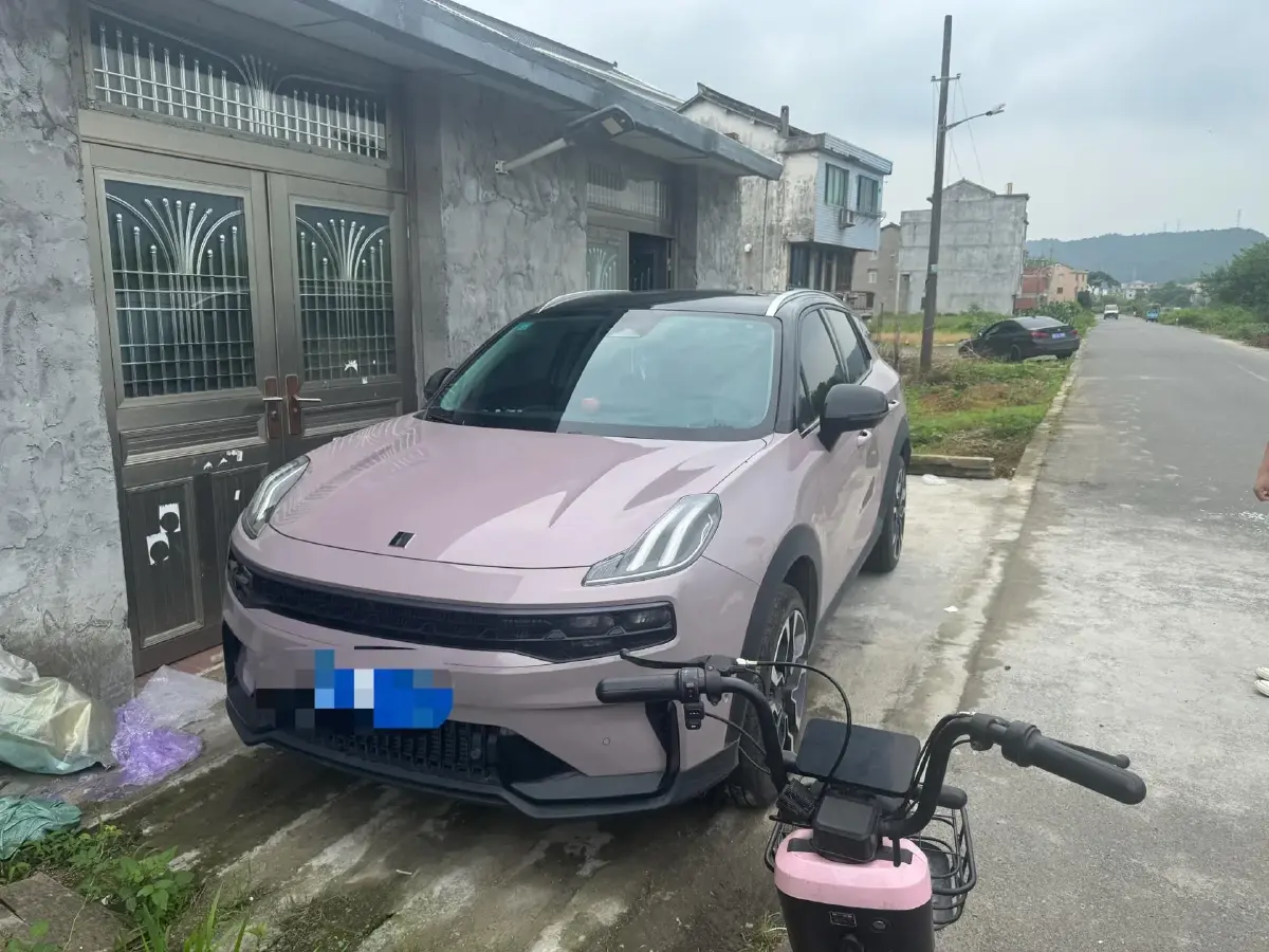 2023 LYNK&CO 06 1.5T 181HP L4 7DCT