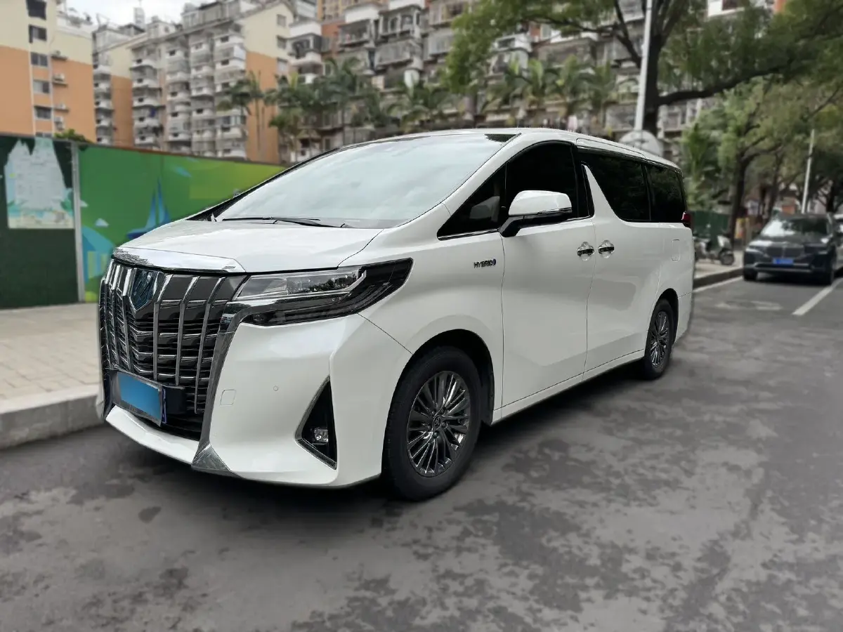 2021 Toyota Alphard 2.5L 117HP L4 E-CVT Hybrid