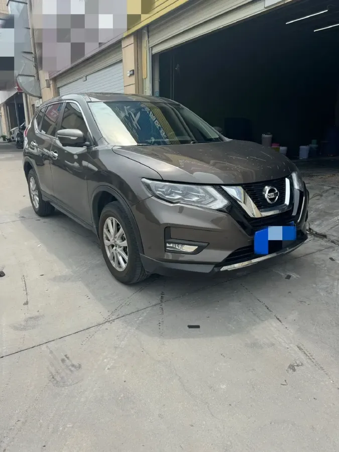 2022 Nissan X-Trail 2.0L 151HP L4 CVT,autocango,china used car exporter,china ev exporter,chinese used car exporter,chinese used ev exporter