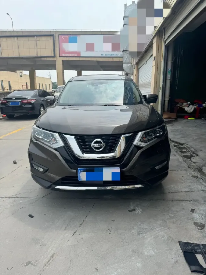 2022 Nissan X-Trail 2.0L 151HP L4 CVT,autocango,china used car exporter,china ev exporter,chinese used car exporter,chinese used ev exporter