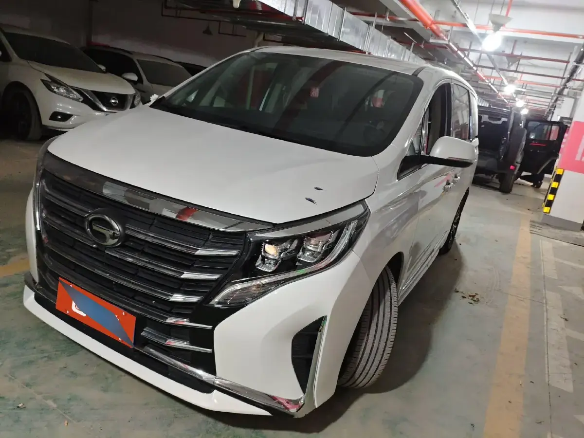 2021 GAC Trumpchi M8 2.0T 252HP L4 8AT