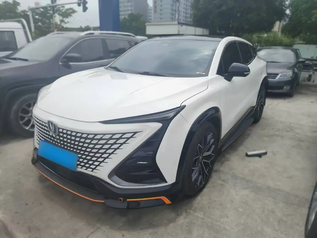 2022 ChangAn UNI-T 1.5T 188HP L4 7DCT