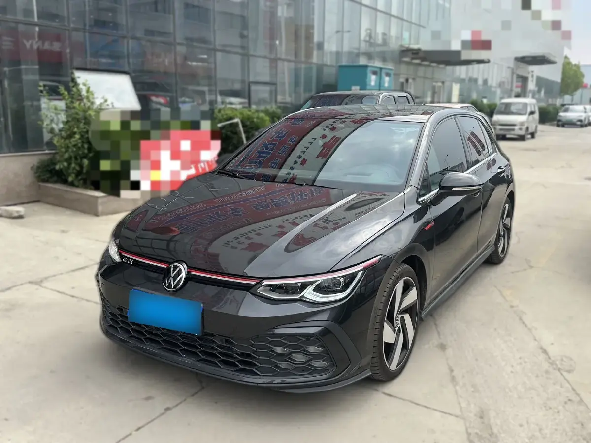 2023 Volkswagen GolfGTI 2.0T 220HP L4 7DCT