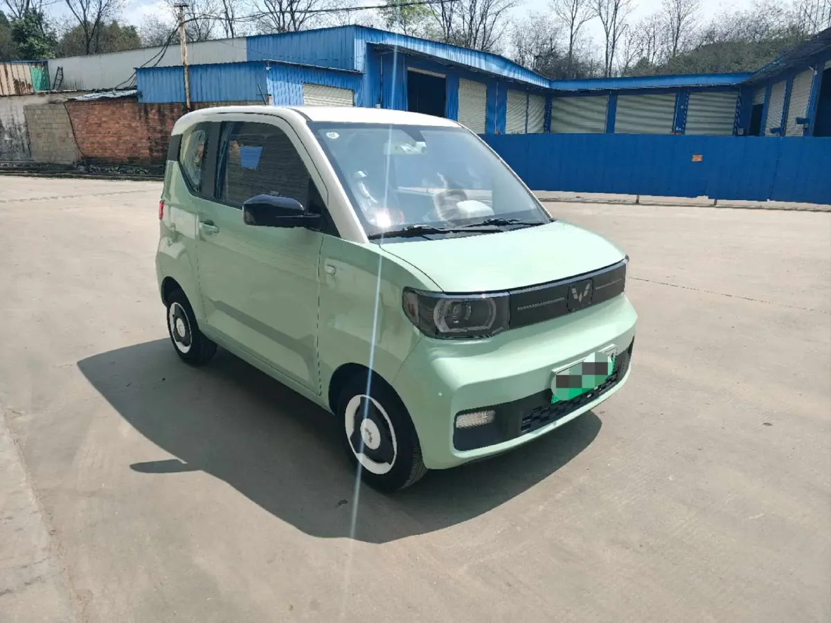 2021 WuLing HongGuang MINI EV BEV 13.9KWH,autocango,china used car exporter,china ev exporter,chinese used car exporter,chinese used ev exporter