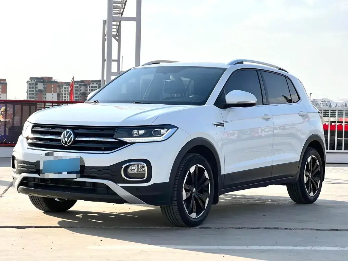 2021 Volkswagen Tacqua 1.5L 113HP L4 6AT