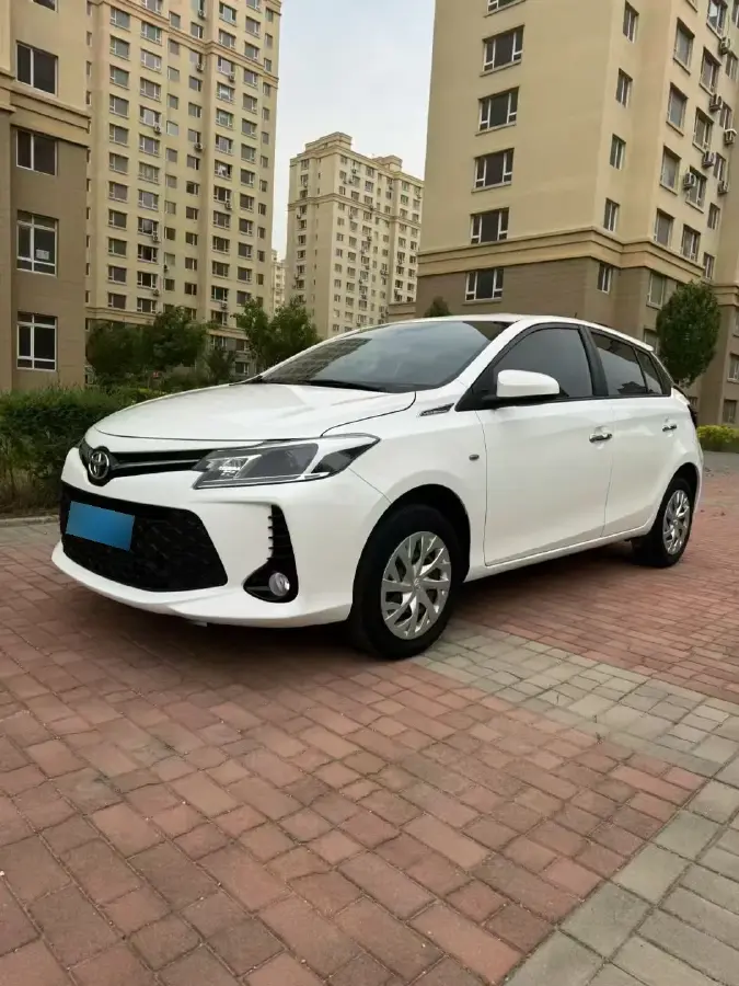 2022 Toyota Vios FS 1.5L 112HP L4 CVT