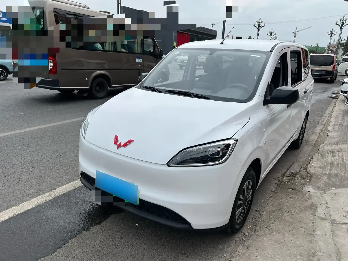 2024 WuLing HongGuang New Energy BEV 32.6KWH