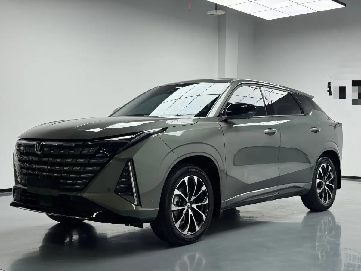 2024 ChangAn UNI-Z 1.5L 98HP L4 E-CVT PHEV 18.4KWH