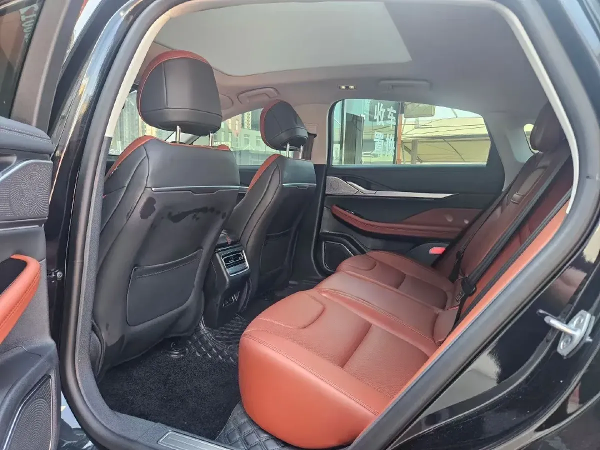 2025 Lincoln Z 2.0T 261HP L4 8AT,autocango,china used car exporter,china ev exporter,chinese used car exporter,chinese used ev exporter