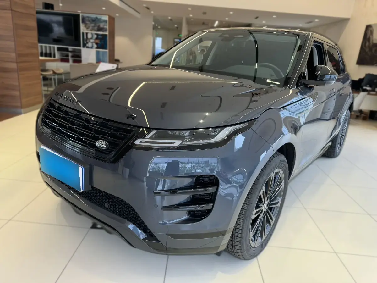 2024 Land Rover Range Rover Evoque 2.0T 249HP L4 9AT