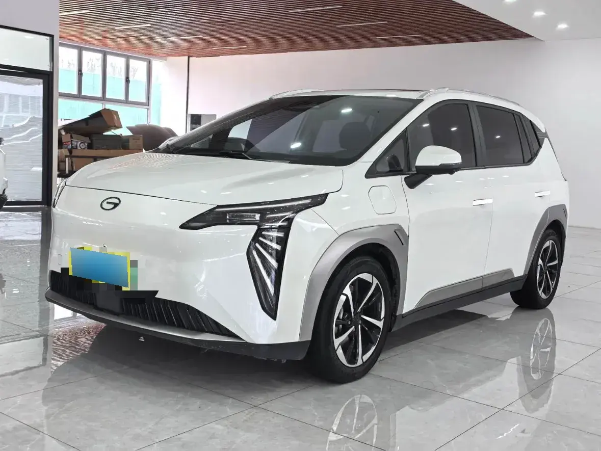 2023 Aion Y BEV 61.7KWH