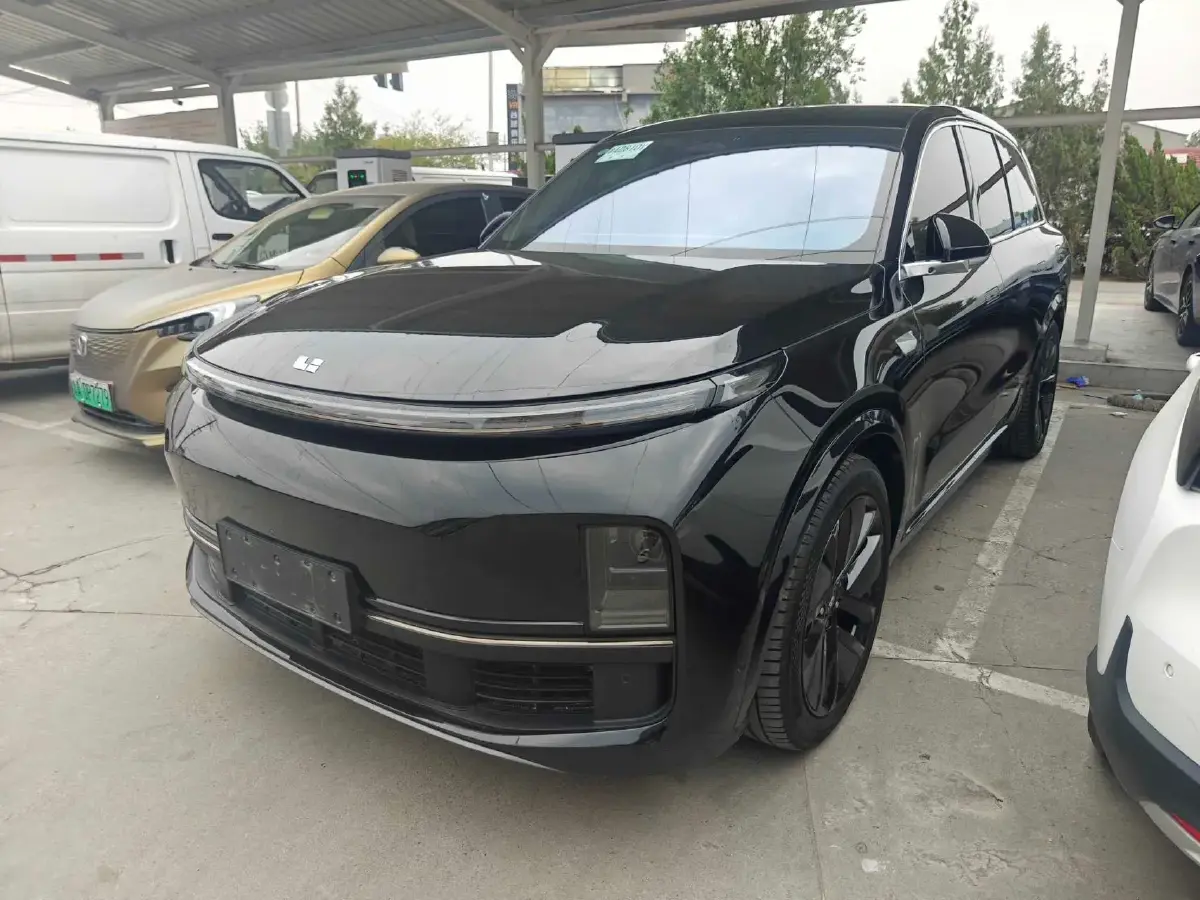 2023 Li L8 Range Extended 154HP REEV 40.9KWH