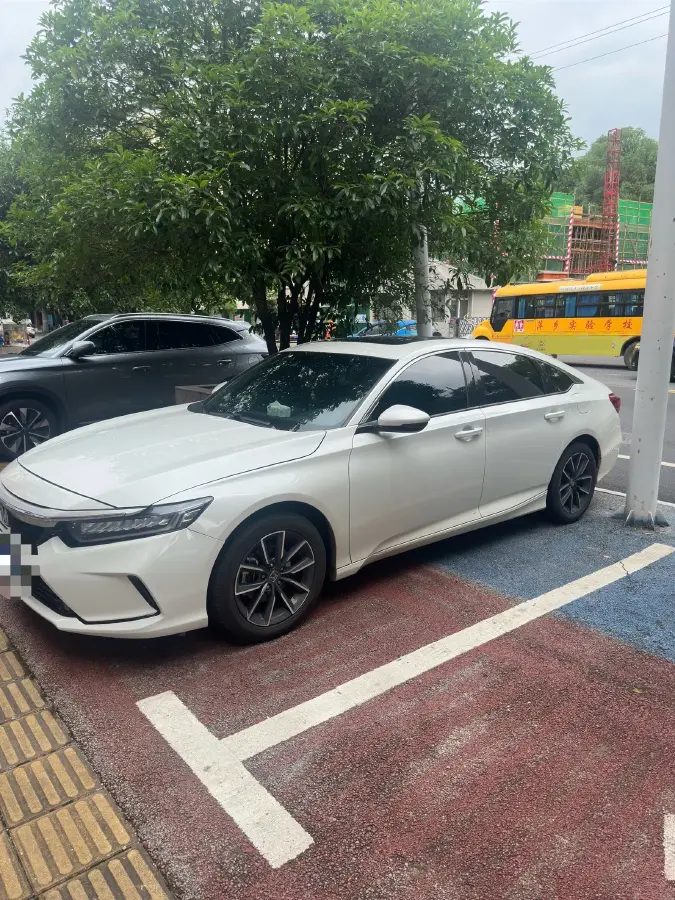 2022 Honda Inspire 1.5T 194HP L4 CVT