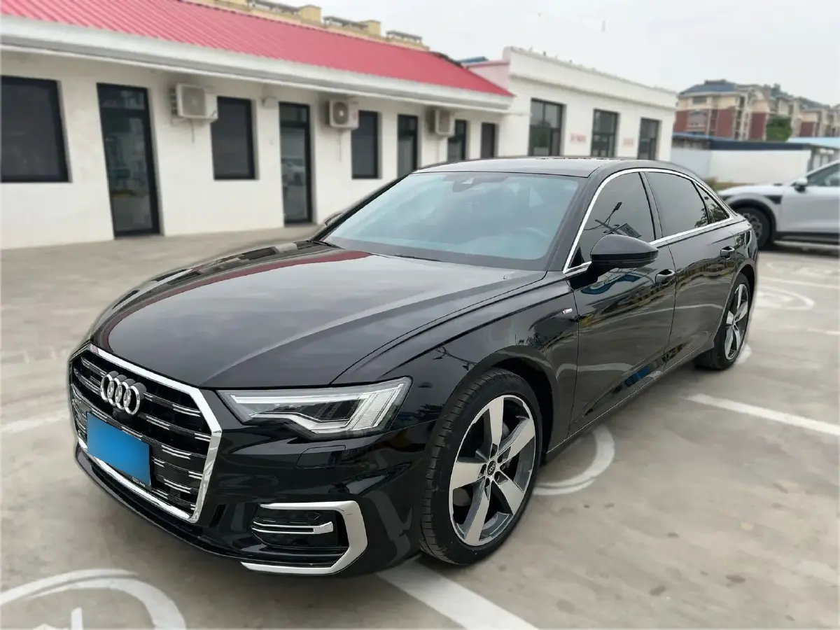 2023 Audi A6L 2.0T 245HP L4 7DCT