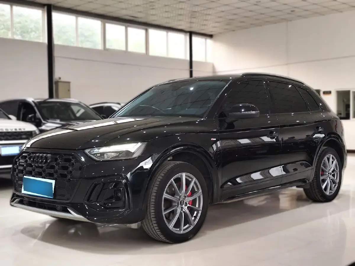 2022 Audi Q5L 2.0T 190HP L4 7DCT