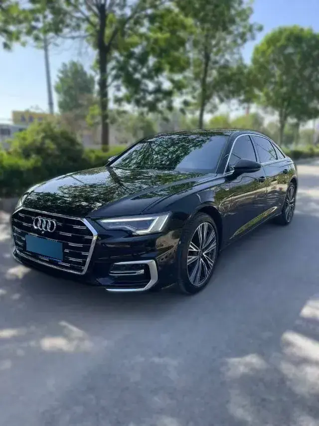2024 Audi A6L 2.0T 245HP L4 7DCT
