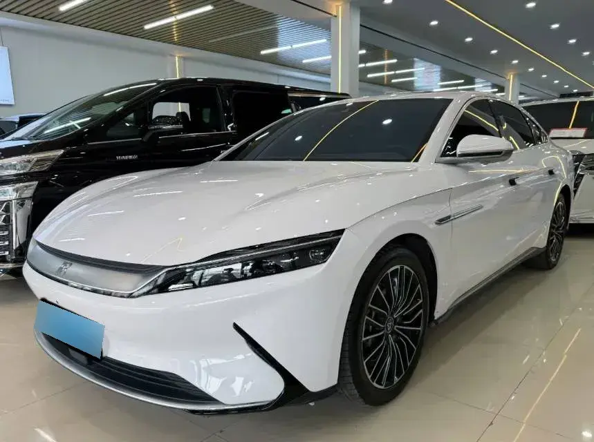 2023 BYD Han BEV 60.48KWH