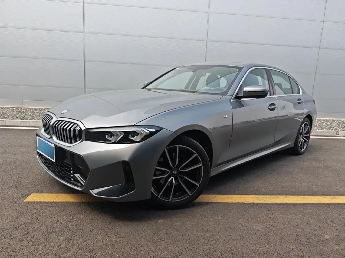 2024 BMW 3 Series 2.0T 156HP L4 8AT