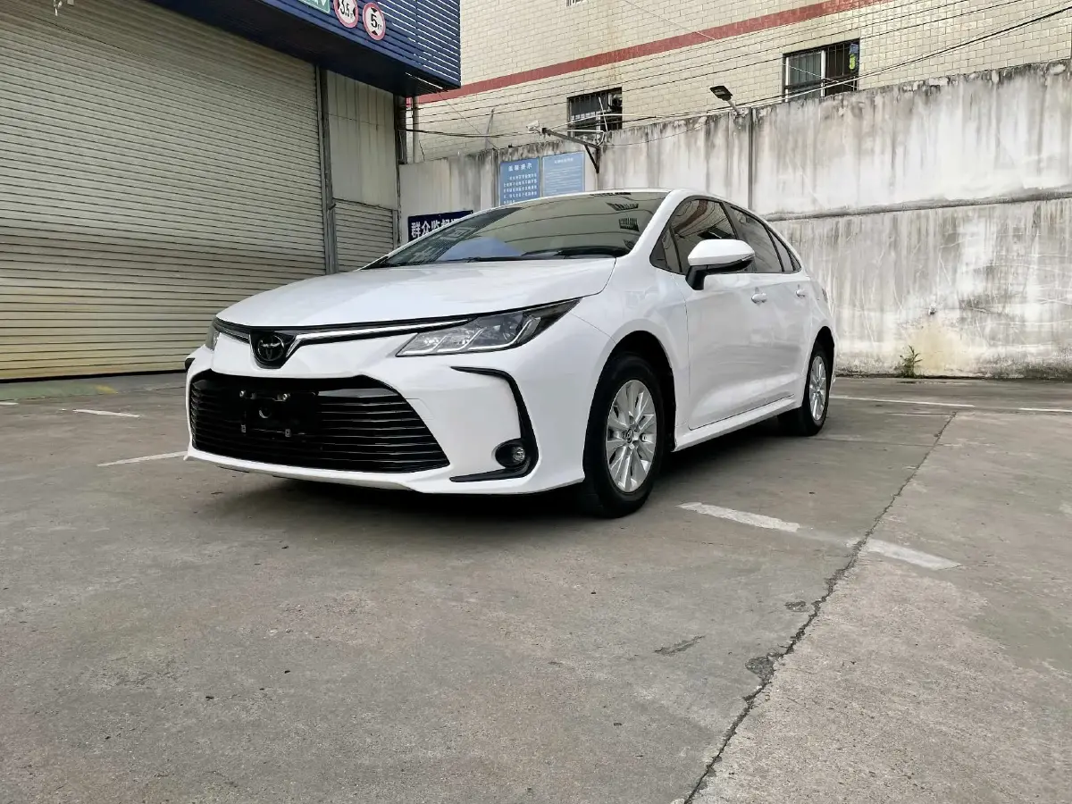 2019 Toyota Corolla 1.2T 116HP L4 CVT