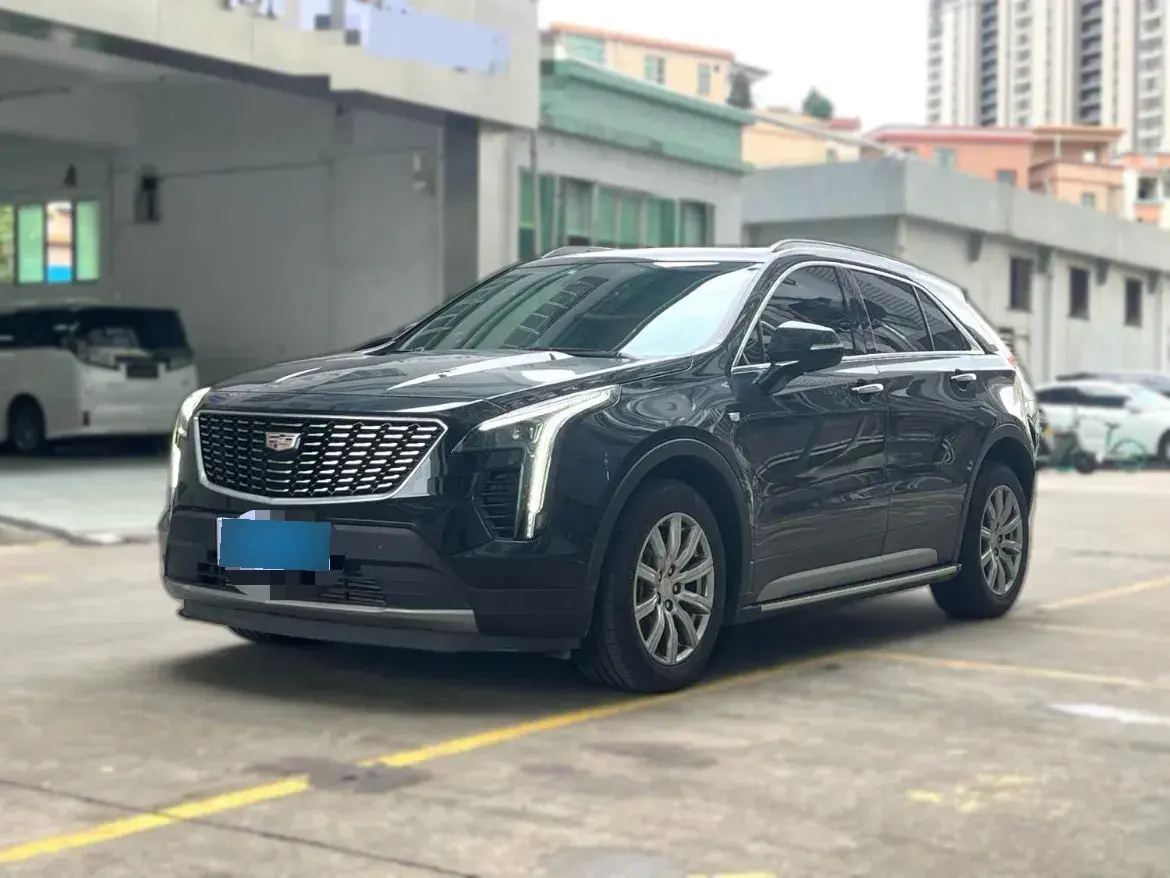 2022 Cadillac XT4 2.0T 237HP L4 9AT