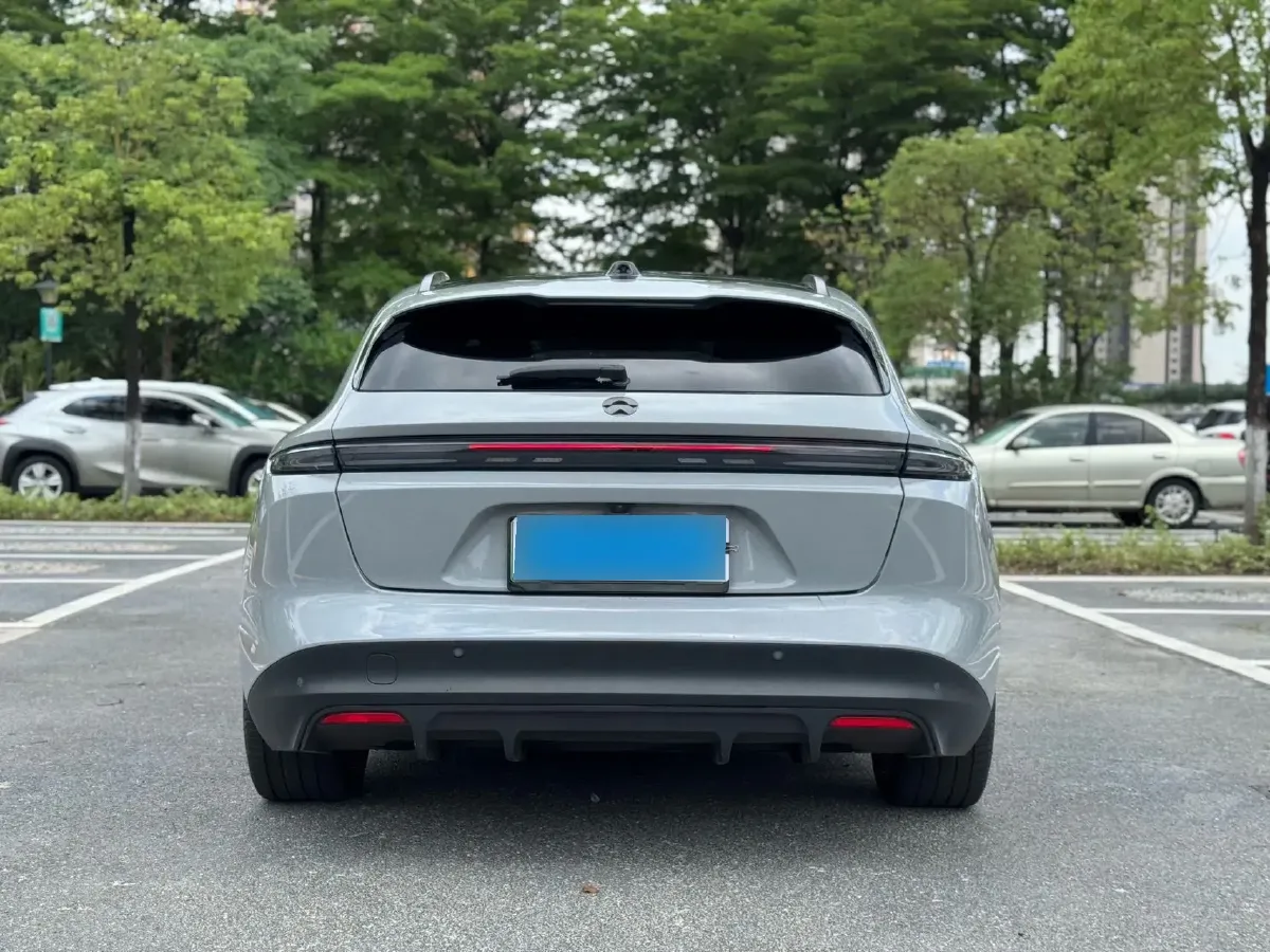 2024 NIO ET5T BEV 75KWH,autocango,china used car exporter,china ev exporter,chinese used car exporter,chinese used ev exporter