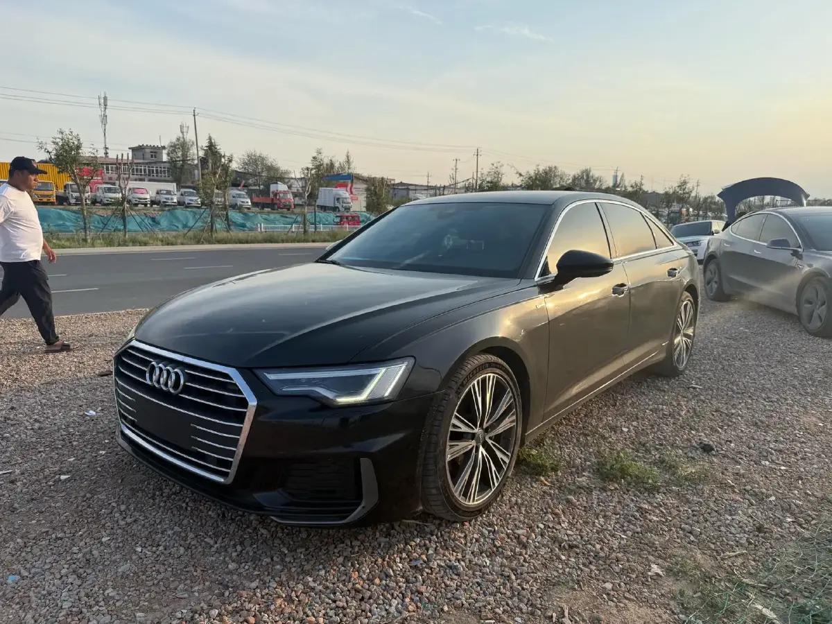 2021 Audi A6L 2.0T 224HP L4 7DCT