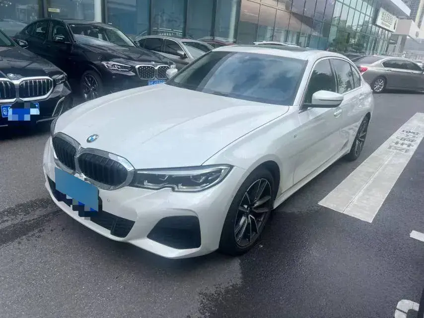 2022 BMW 3 Series 2.0T 184HP L4 8AT