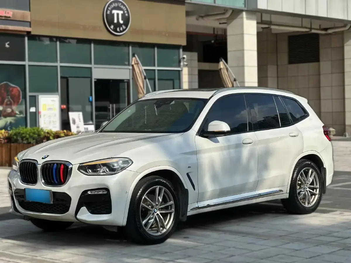 2022 BMW X3 2.0T 184HP L4 8AT