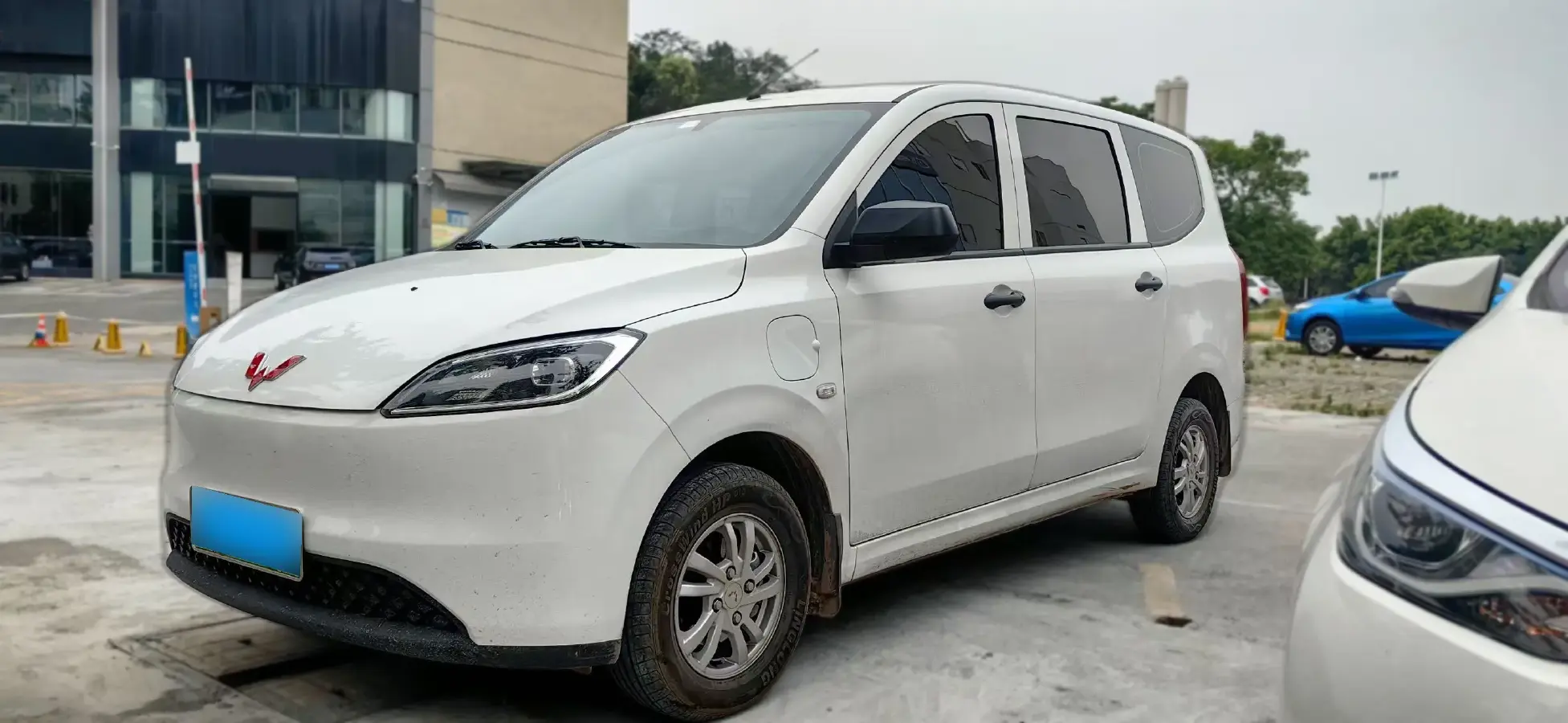 2024 WuLing HongGuang New Energy BEV 32.6KWH