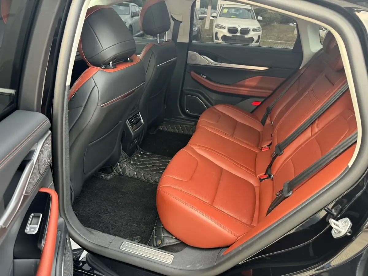 2024 Lincoln Z 2.0T 261HP L4 8AT,autocango,china used car exporter,china ev exporter,chinese used car exporter,chinese used ev exporter