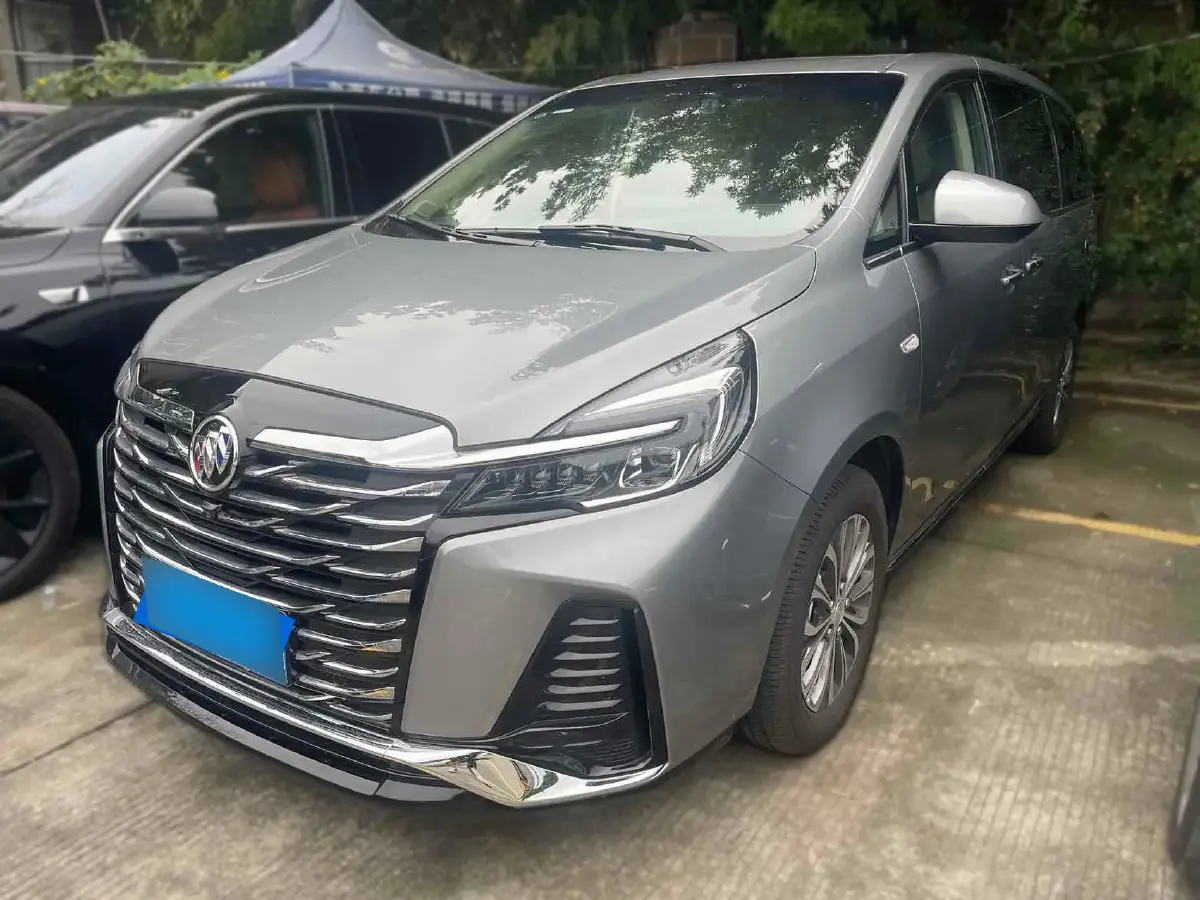 2023 Buick GL8 2.0T 237HP L4 9AT