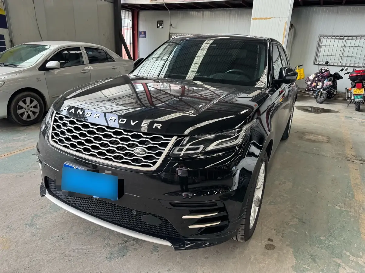 2022 Land Rover Range Rover Velar 2.0T 250HP L4 8AT