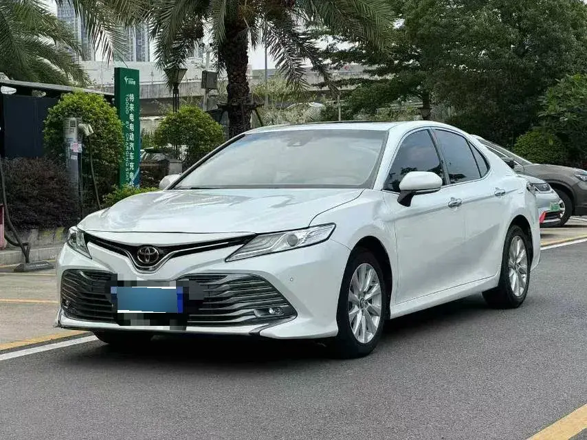 2021 Toyota Camry 2.0L 178HP L4 CVT