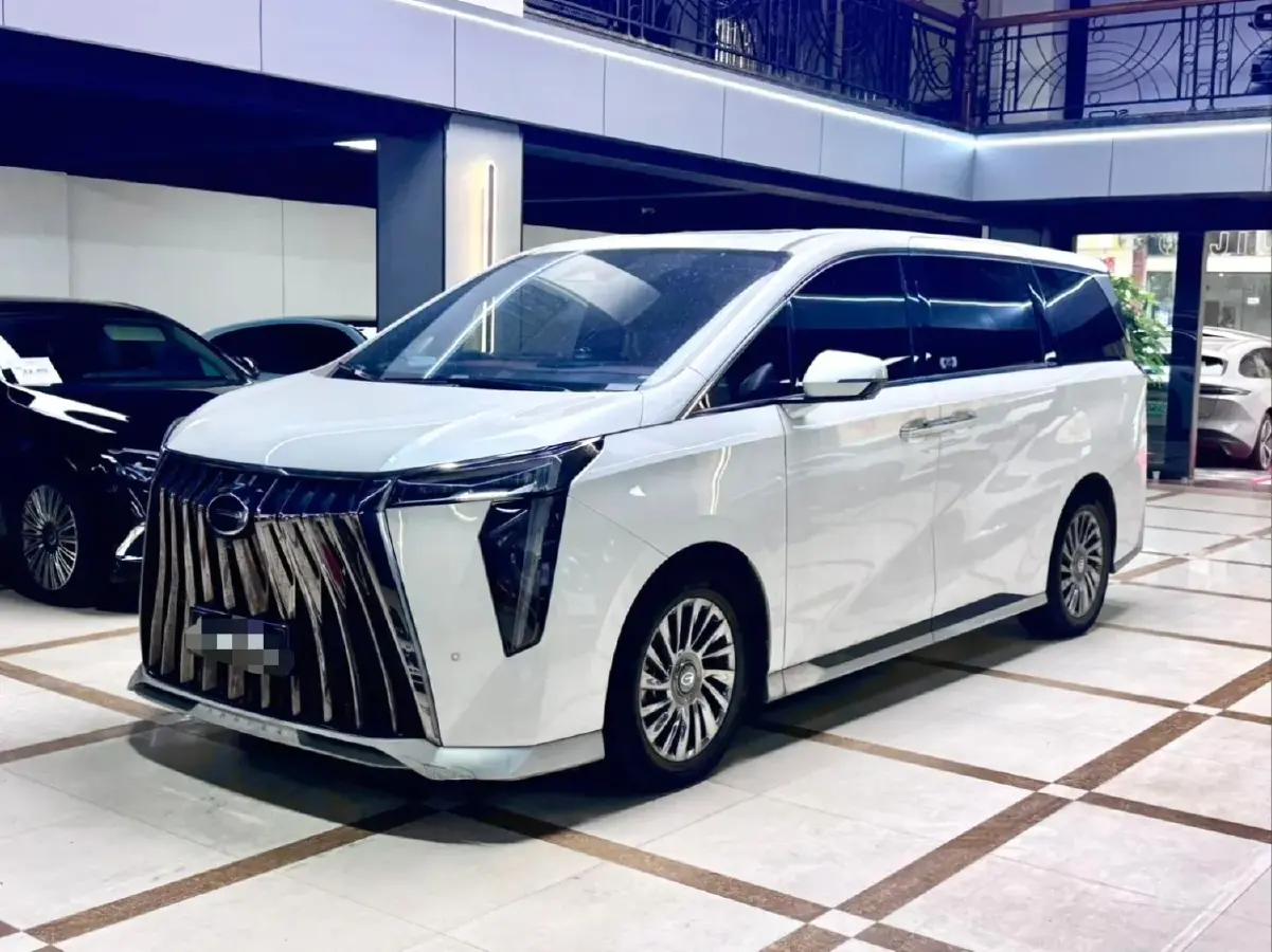 2023 GAC Trumpchi M8 2.0T 252HP L4 8AT