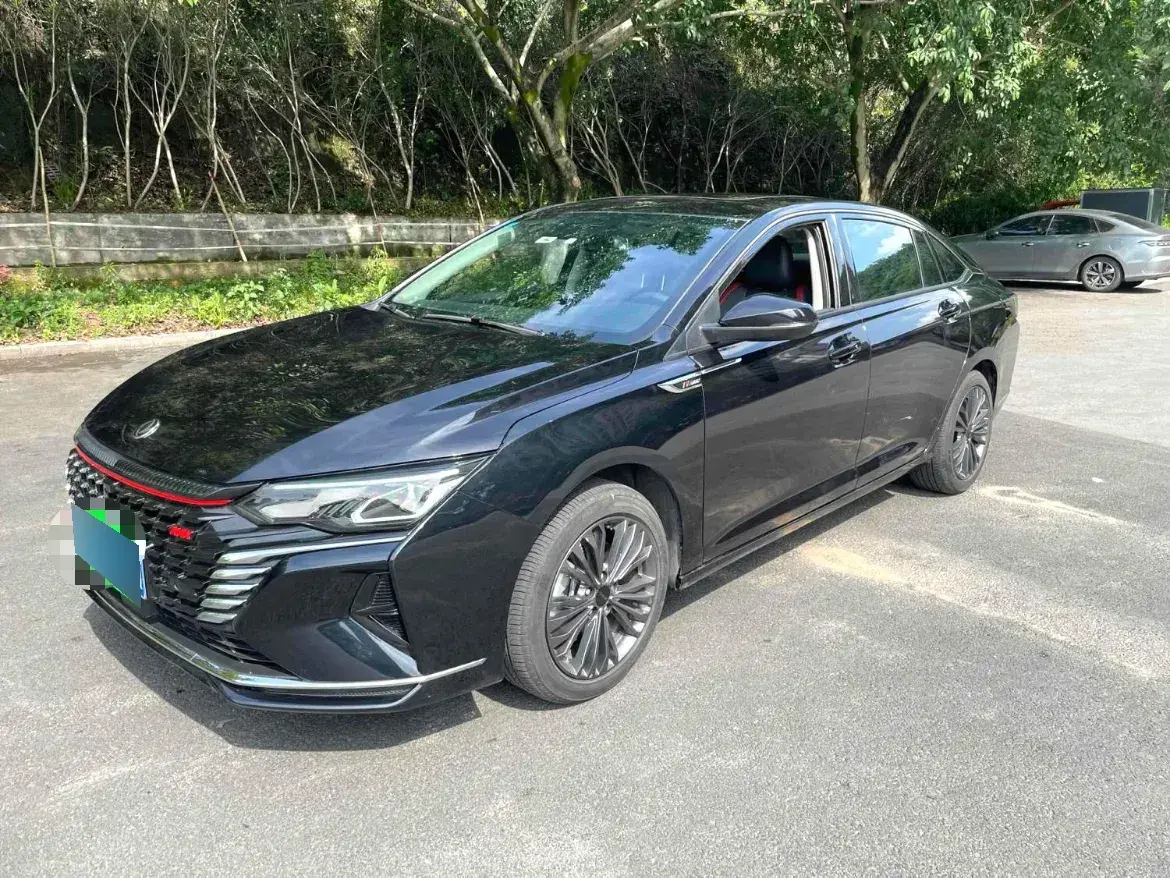 2022 DongFeng Aeolus YiXuan MAX 1.5T 190HP L4 7DCT