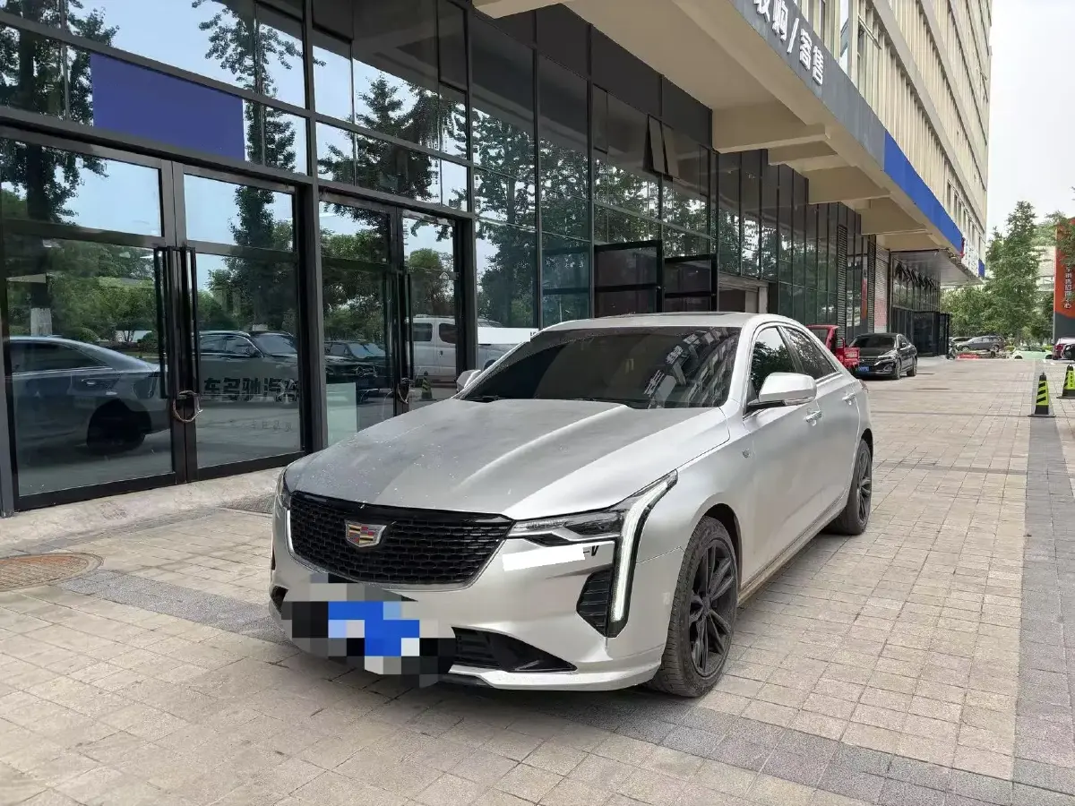 2023 Cadillac CT4 1.5T 211HP L4 8AT