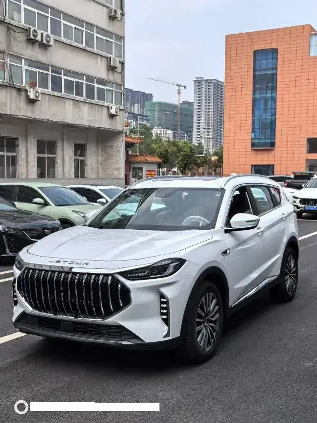 2024 Jetour X70 Plus 1.5T 156HP L4 6DCT