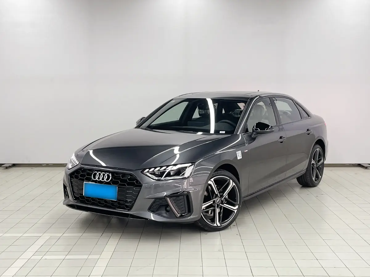 2024 Audi A4L 2.0T 190HP L4 7DCT