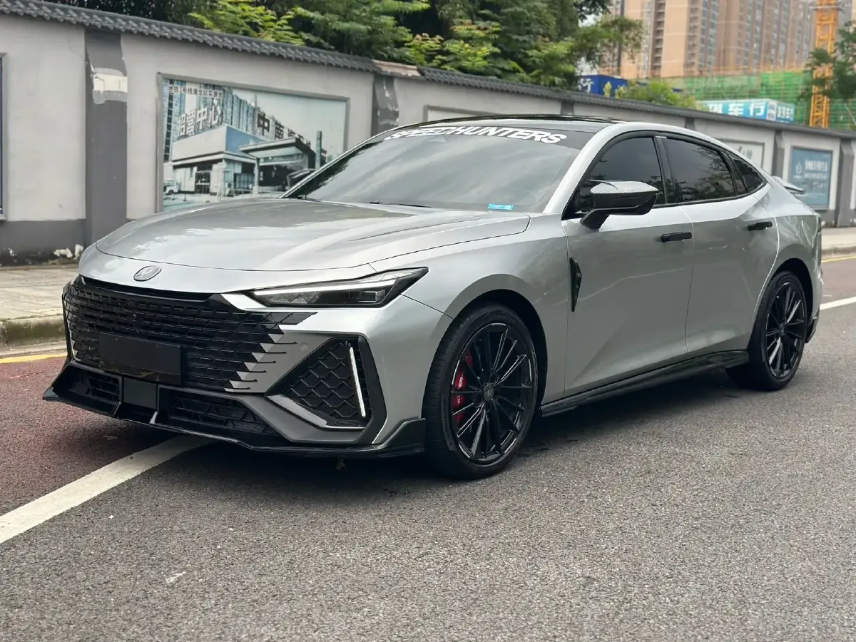 2024 ChangAn UNI-V 2.0T 233HP L4 8AT